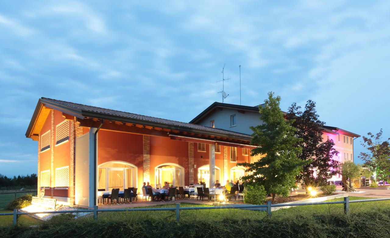 Agriturismo Podere Dell'Angelo Pasiano Di Pordenone Экстерьер фото